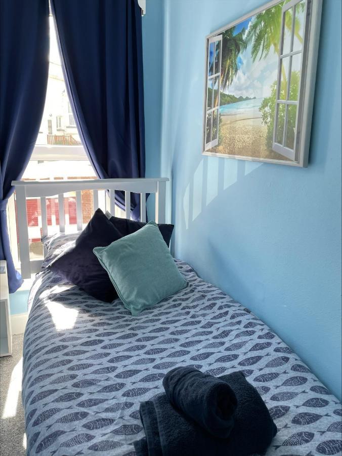 Seaview Apartment With Parking เอกซ์มัธ ภายนอก รูปภาพ